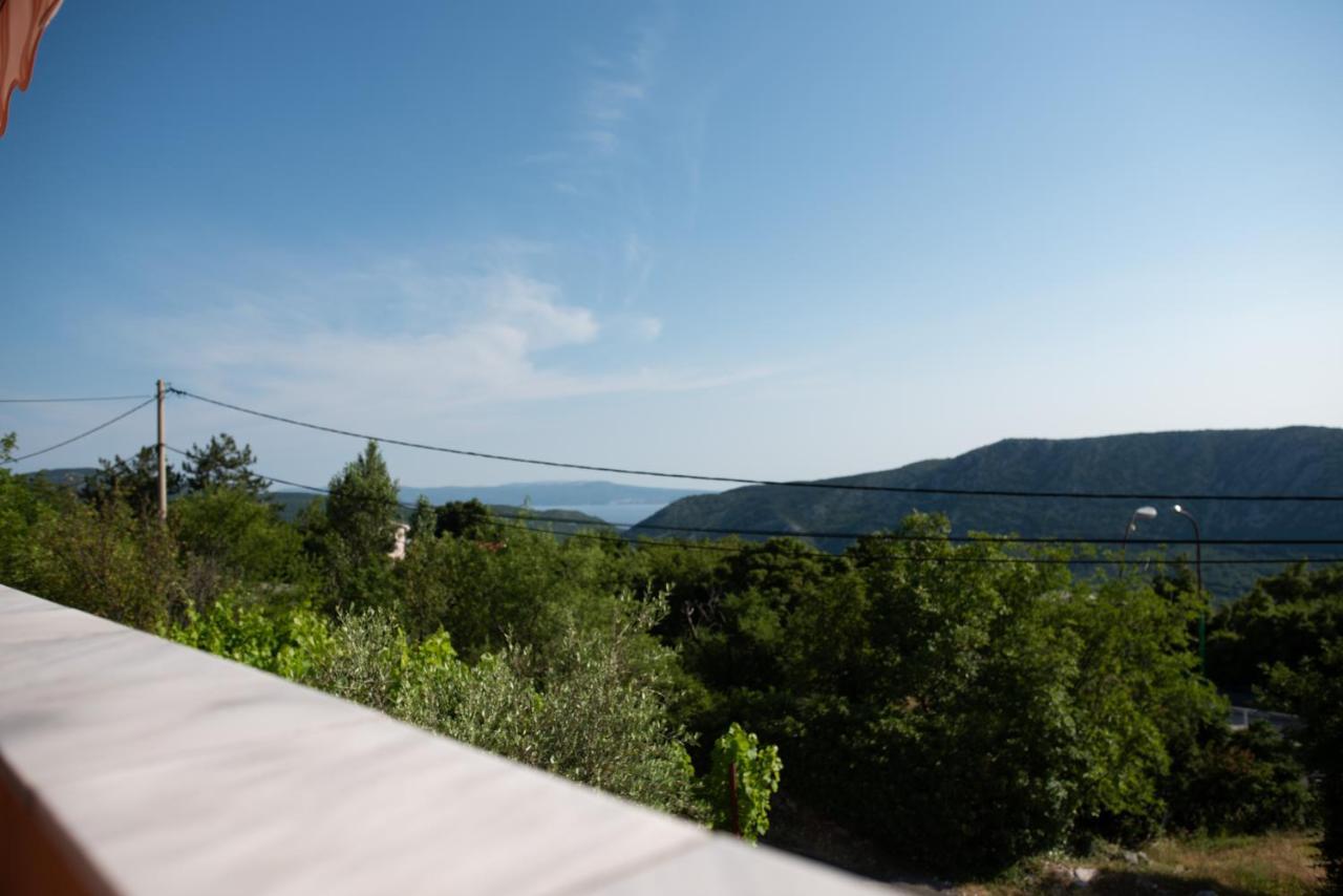 Sous Les Rochers Grizane-Belgrad